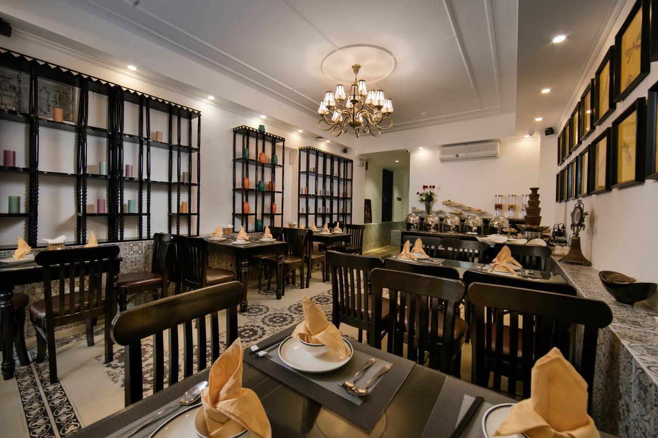 Hanoi Center Silk Premium Hotel & Spa & Travel Esterno foto