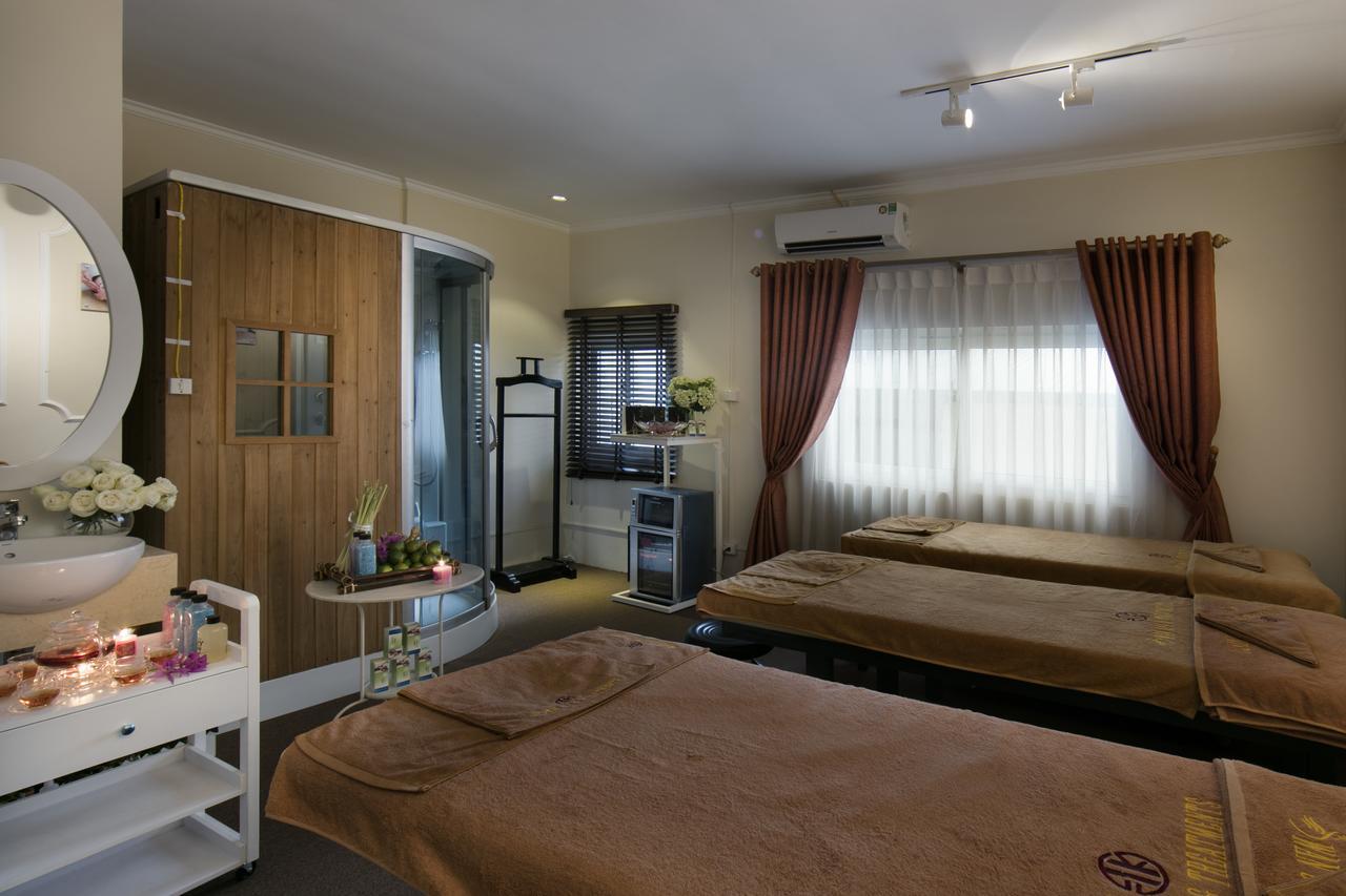 Hanoi Center Silk Premium Hotel & Spa & Travel Esterno foto
