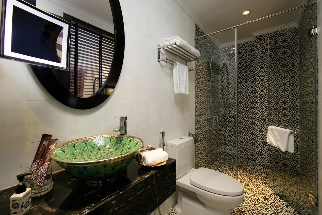 Hanoi Center Silk Premium Hotel & Spa & Travel Esterno foto