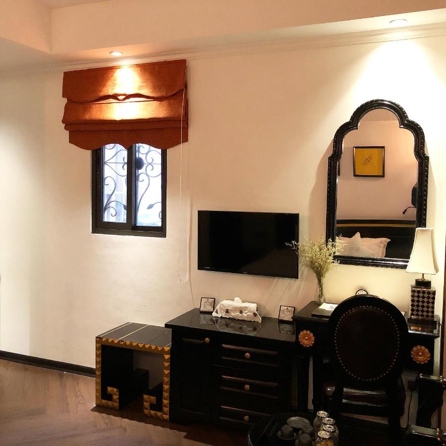 Hanoi Center Silk Premium Hotel & Spa & Travel Esterno foto